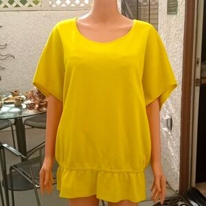 St. John fine knit blouse